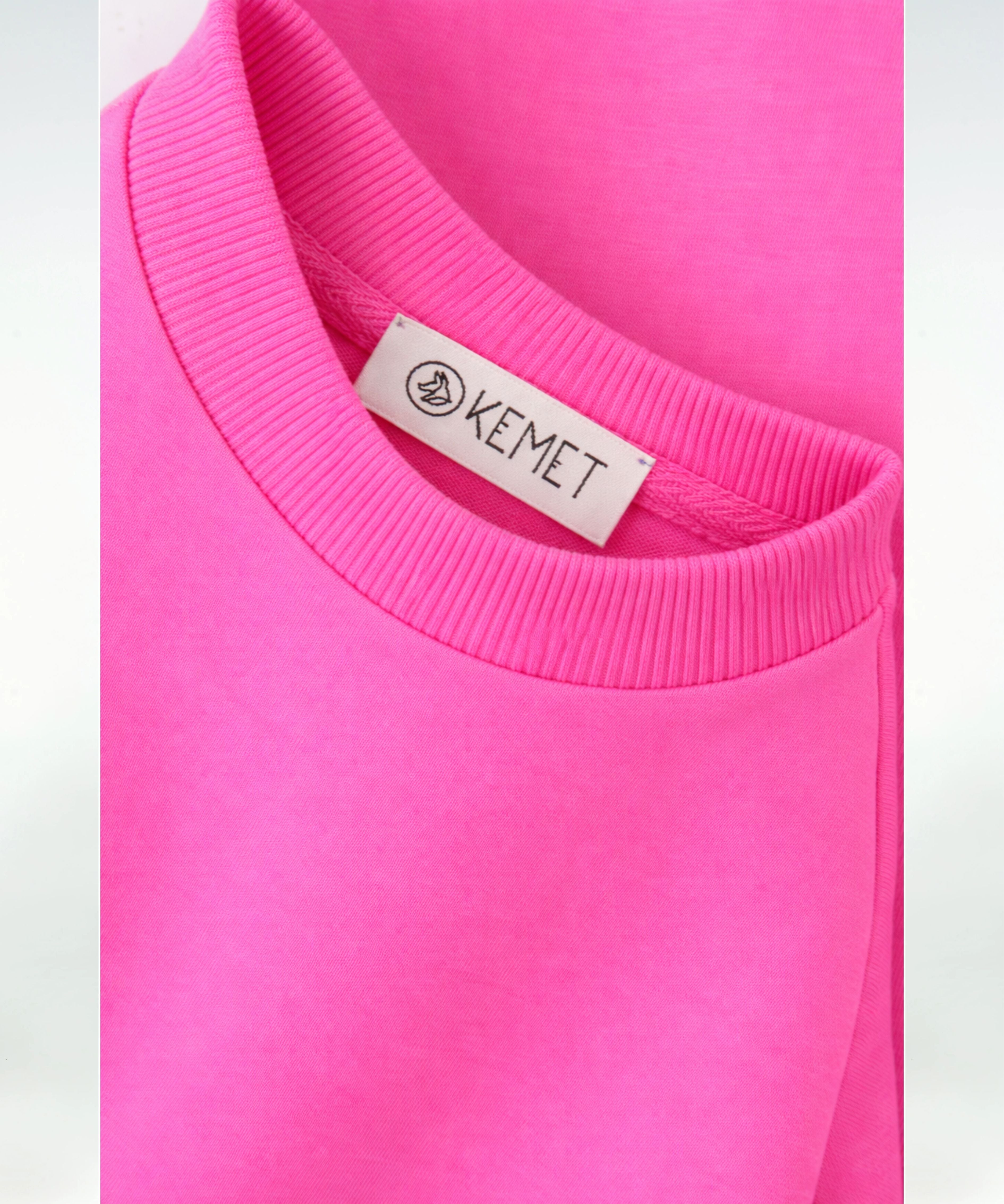 ANCIENT — Graphic Oversized Tee
Available in: Blue, Pink