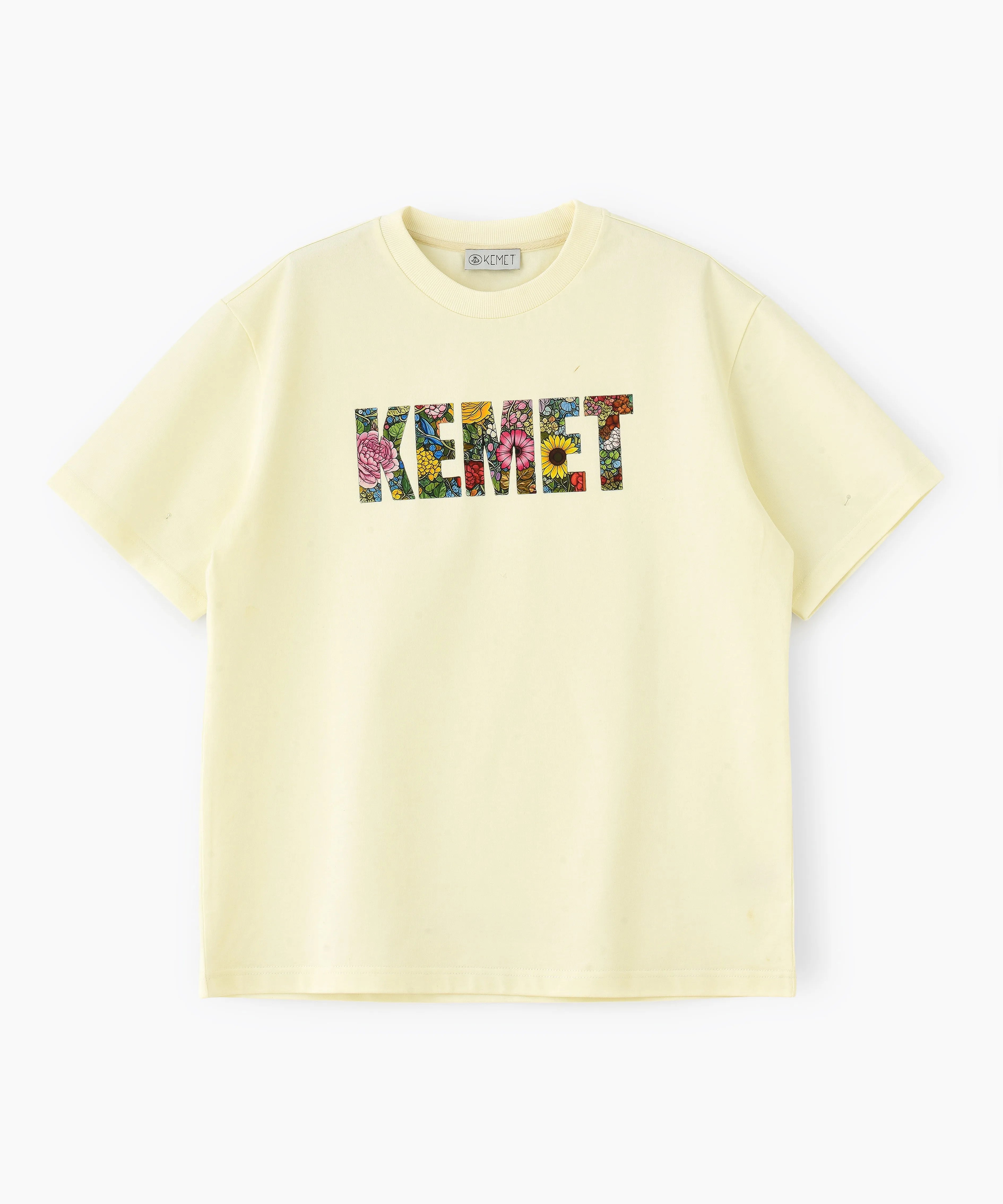 BLOOMING — Graphic Oversized Tee
Available in: White, Off-White/Multi
