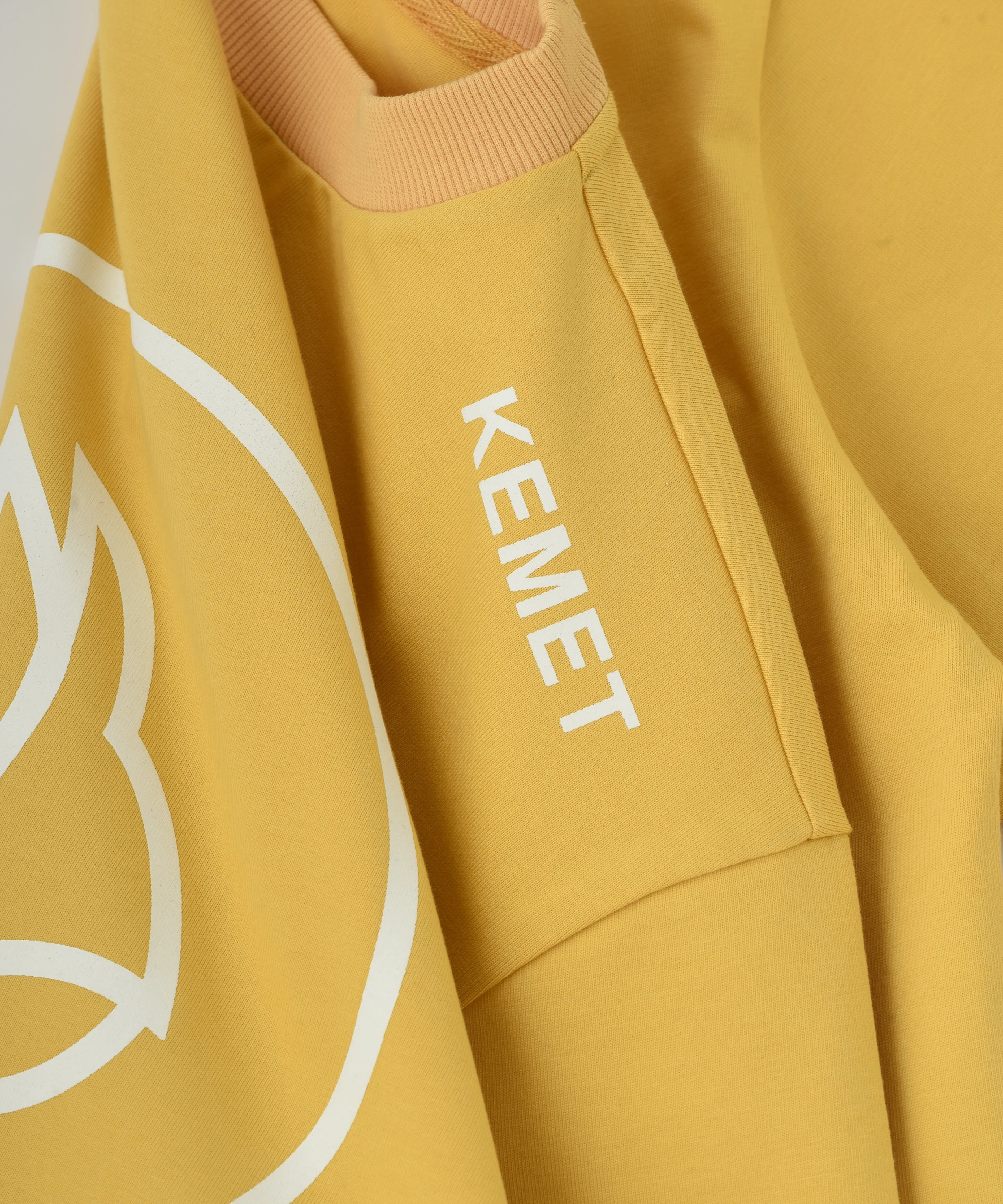CLEO — Graphic Oversized Tee
Available in: Lime Green, Mustard Yellow, Beige