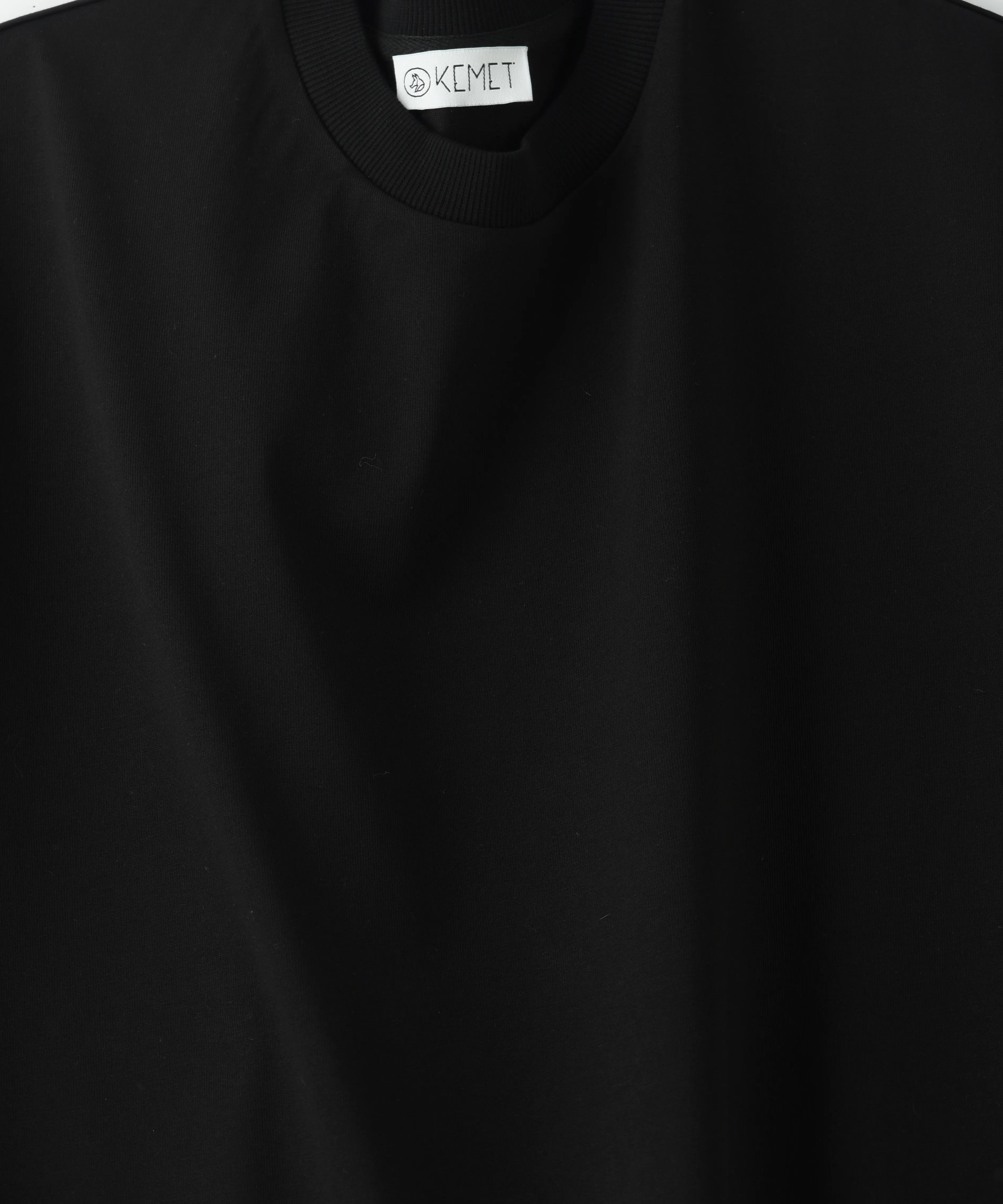 KEMET | Oversized Basic T-shirt in Cotton Black