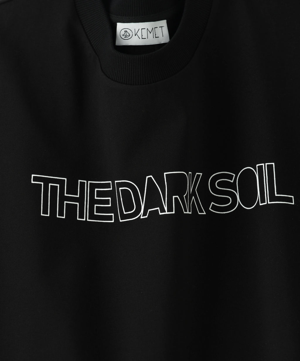 ANOBIS — Graphic Oversized Tee
Available in: Black